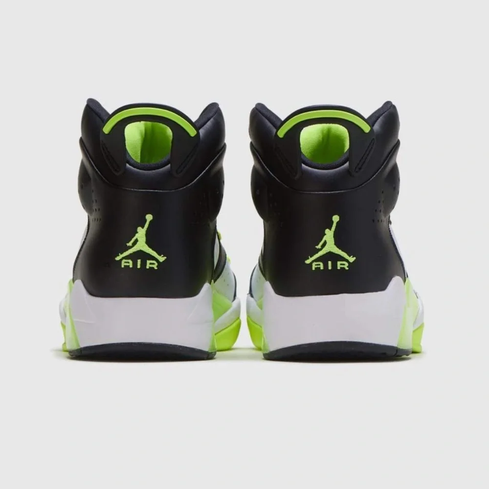 🔥50%OFF!🔥New Team Jordans (GS) Sneakers - Picture 4 of 5